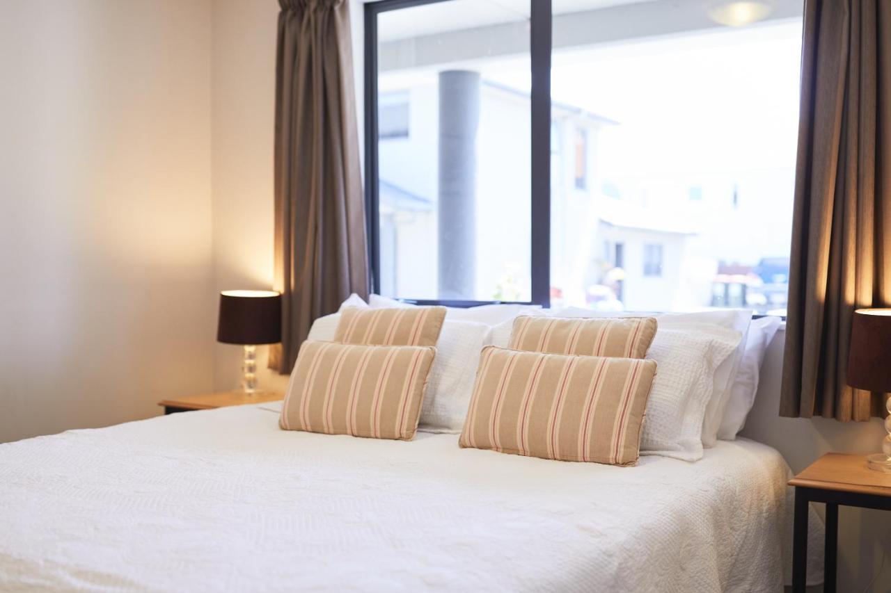Blenheim Palms Motel Екстер'єр фото